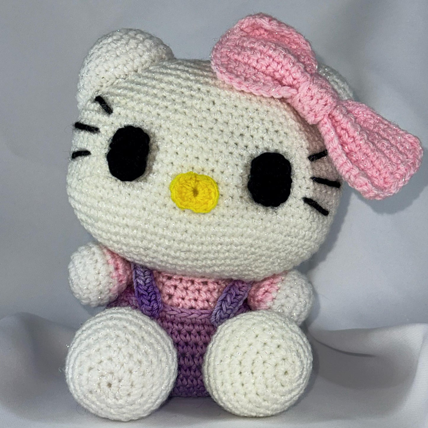 Kawaii Dreams - Hello Kitty Crochet Amigurumi Figure